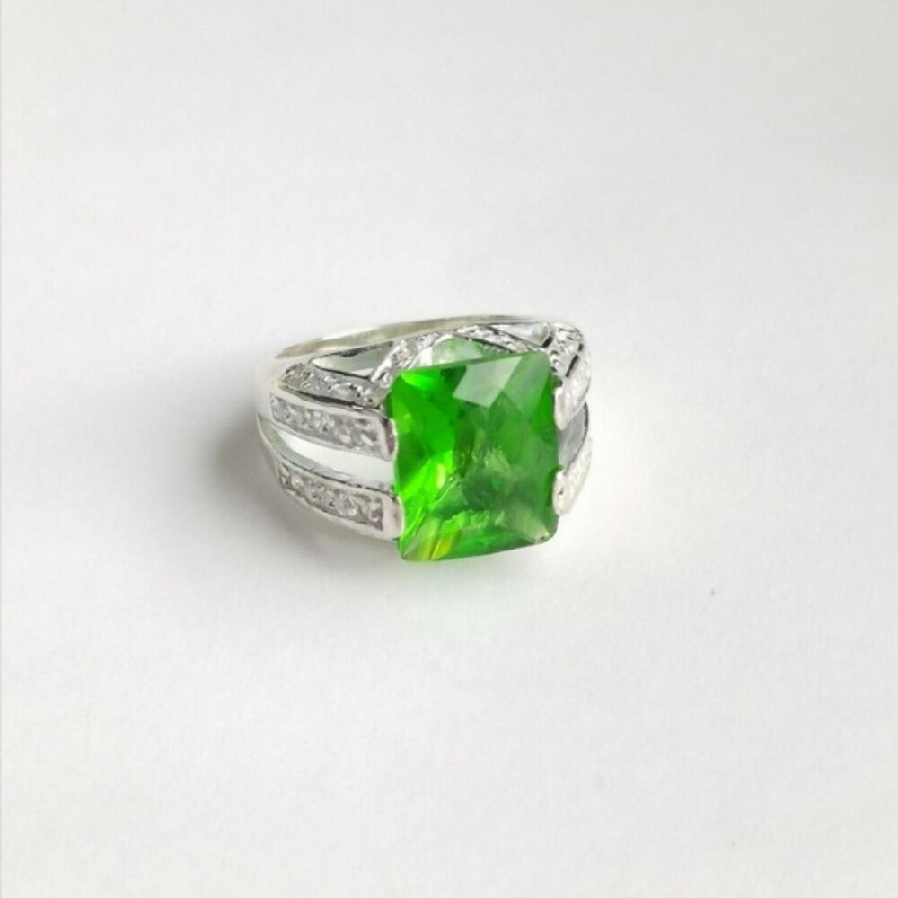 Green Fluorite and CZ ring sterling silver size 6 🆕